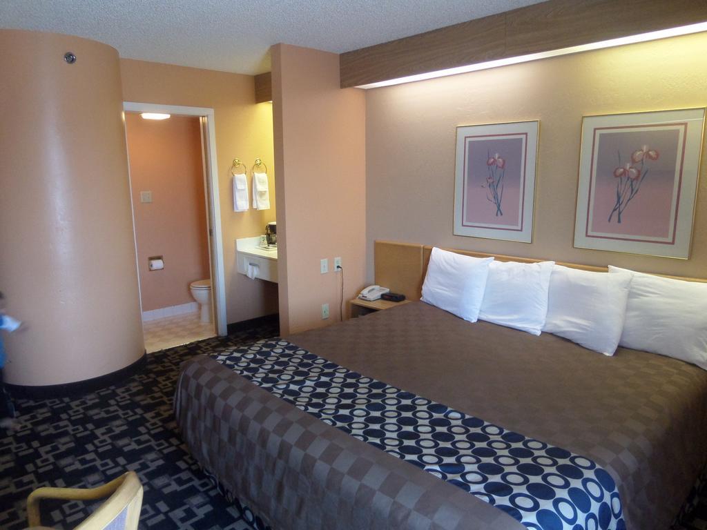 Americas Best Value Inn Rawlins Exterior foto