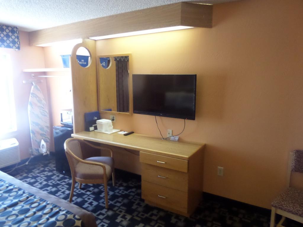 Americas Best Value Inn Rawlins Exterior foto