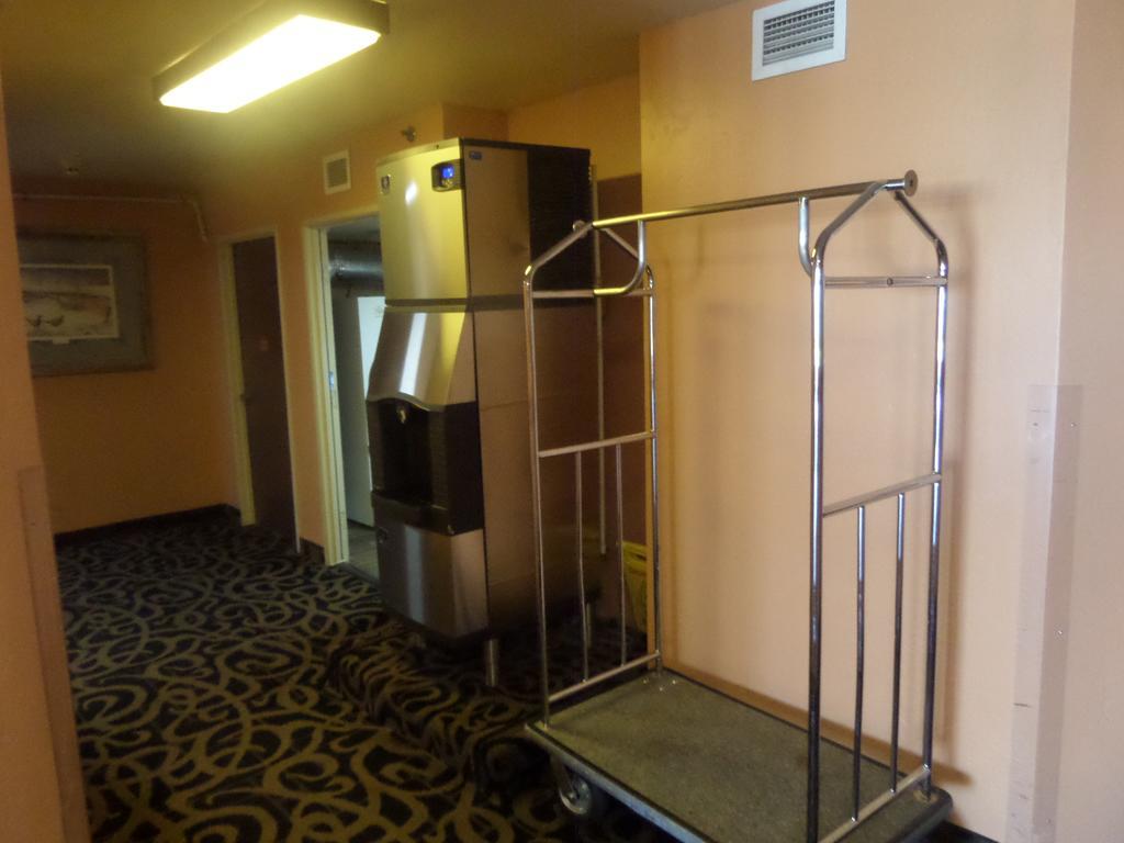 Americas Best Value Inn Rawlins Exterior foto