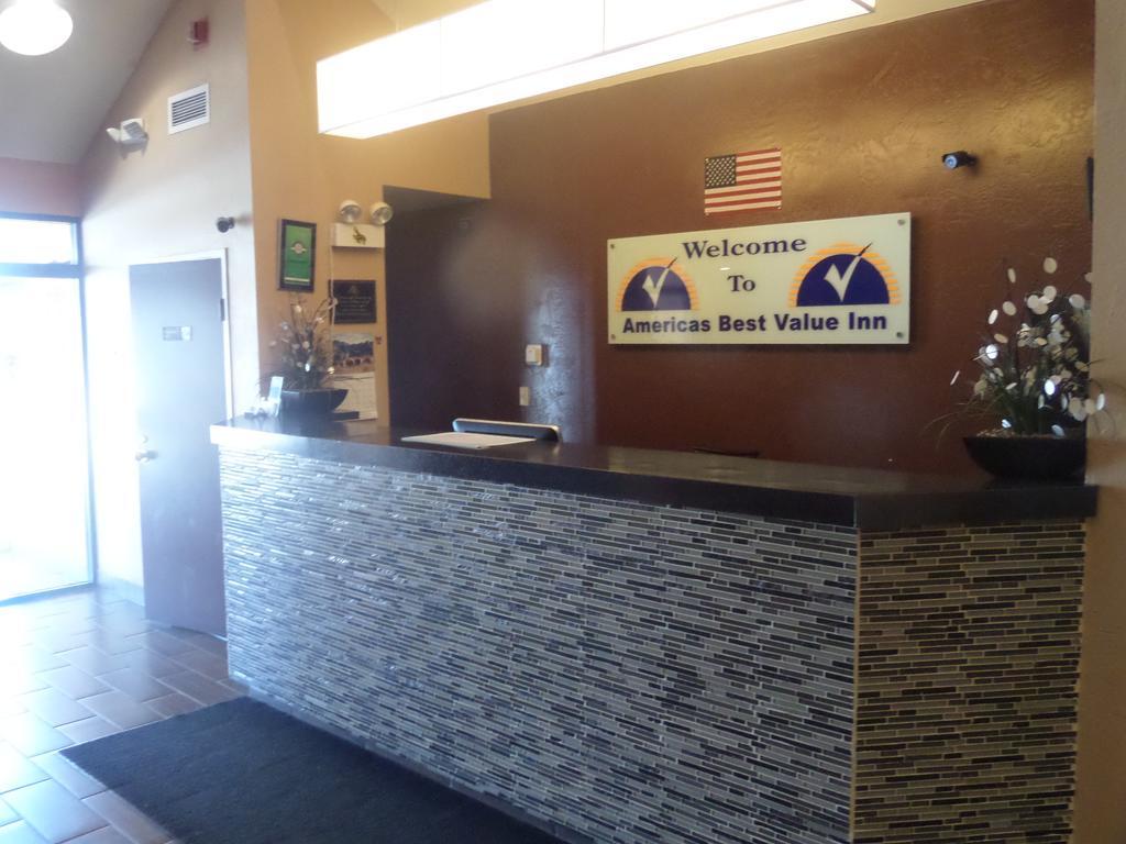 Americas Best Value Inn Rawlins Exterior foto